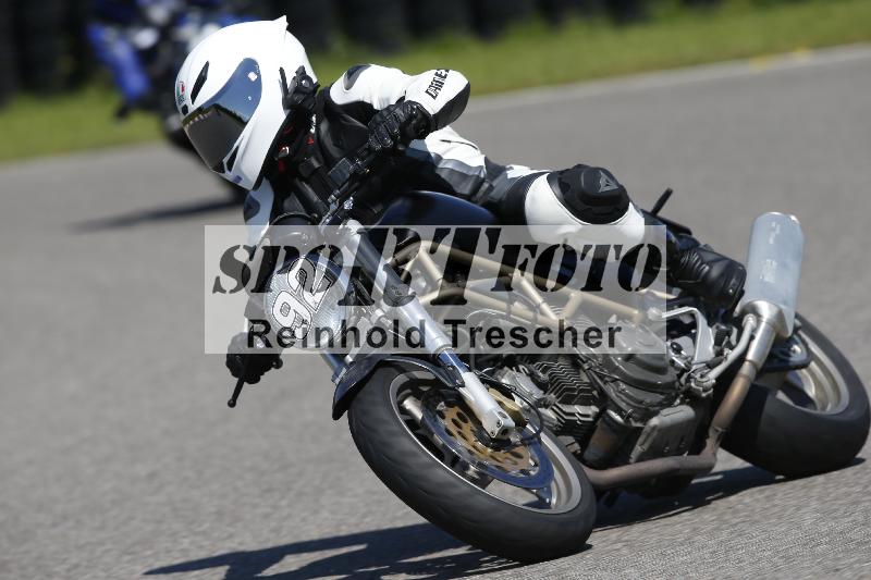 /Archiv-2024/29 12.06.2024 MOTO.CH Track Day ADR/Gruppe blau/92